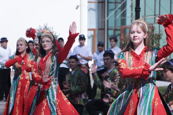 Навруз в МГИМО-Ташкент: праздник единства и традиций