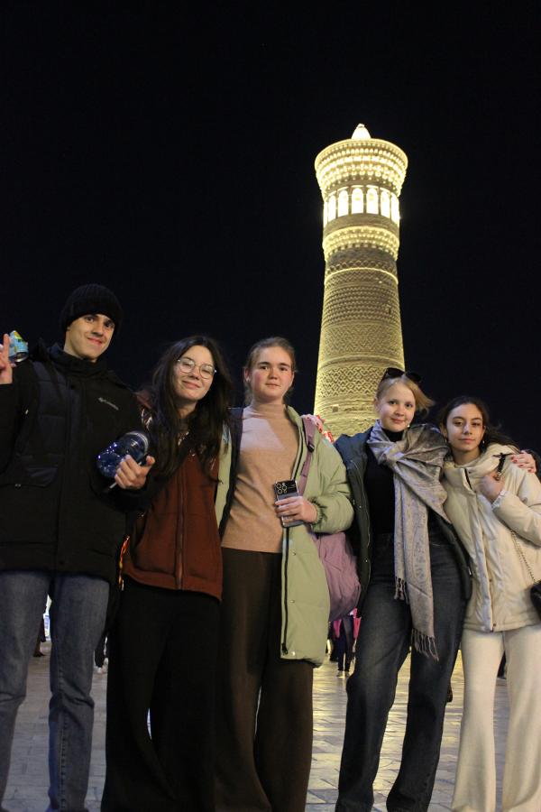 Лицеисты МГИМО-Ташкент изучают культурное наследие Бухары