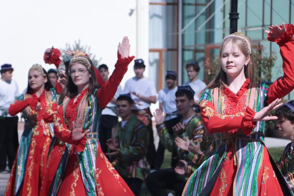 Навруз в МГИМО-Ташкент: праздник единства и традиций